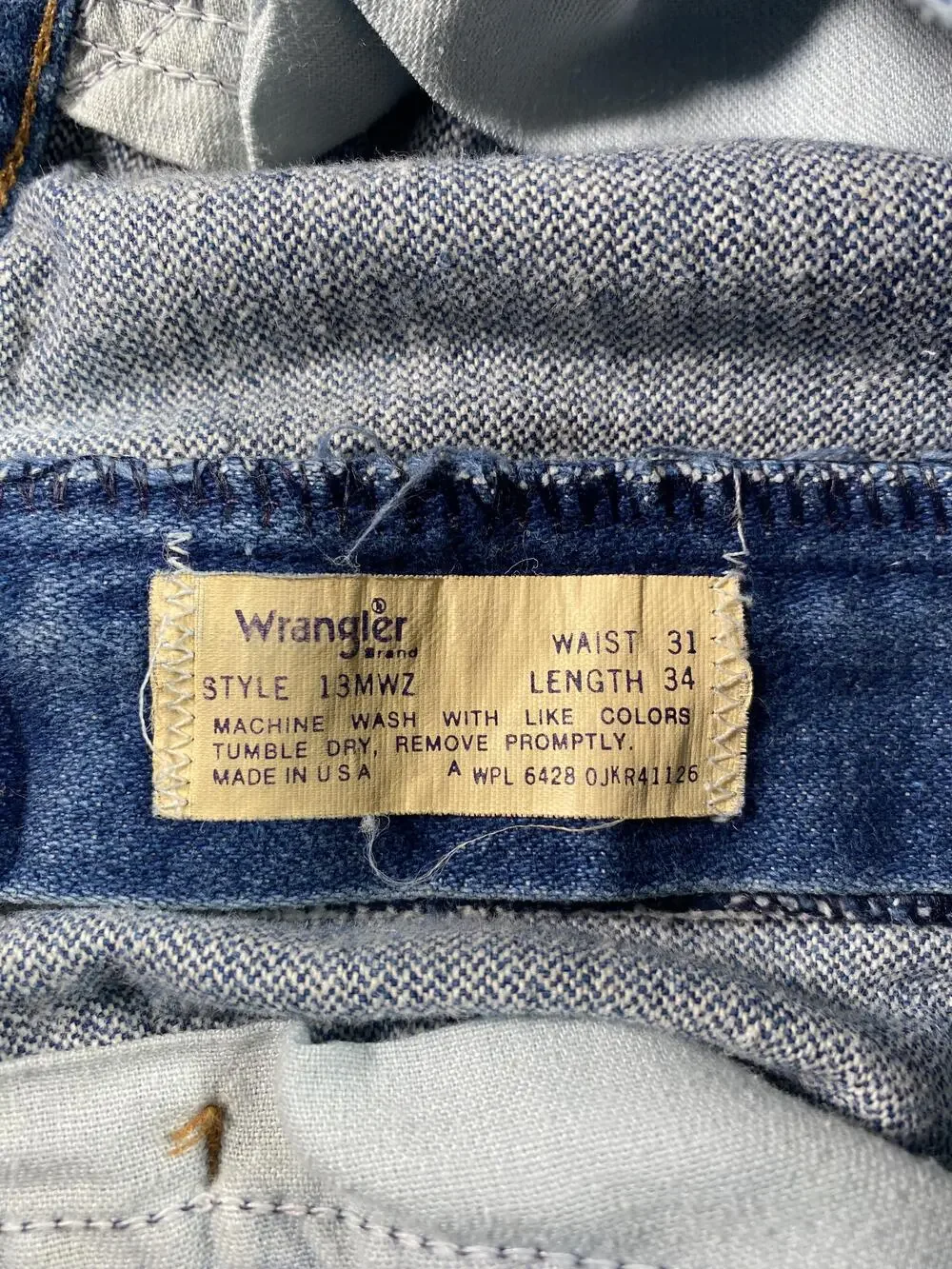 Wrangler Jeans Mens 31x33 Blue Denim Cowboy Cut Straight Leg 13MWZ Made USA